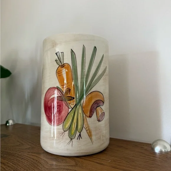 9” Vegetable Jar Vase Glass Cottagecore Carrots Mushroom - Picture 1 of 7